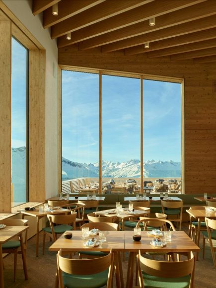 7_Restaurant Gütsch_Studio Seolern Architects_Inspirationist