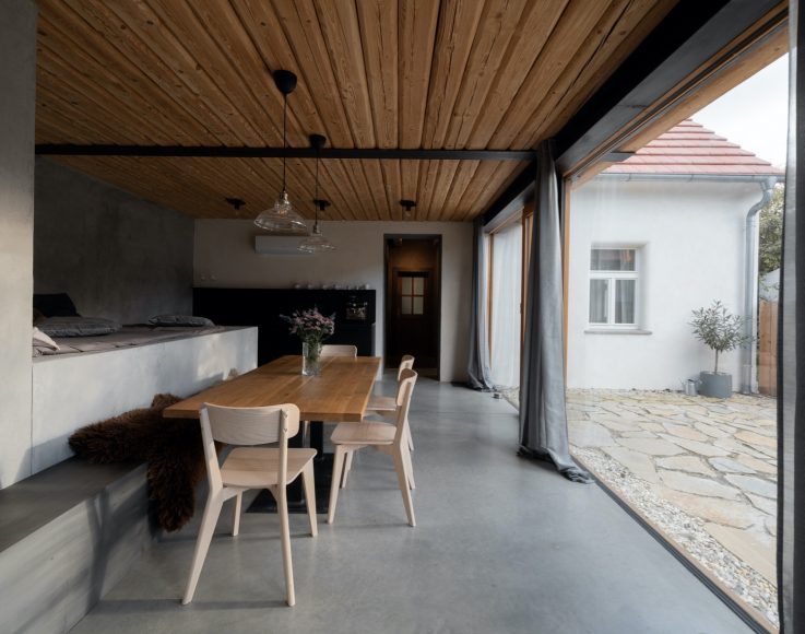 11_SENAA-architekti_Weekend-house-in-Bukovany_Inspirationist
